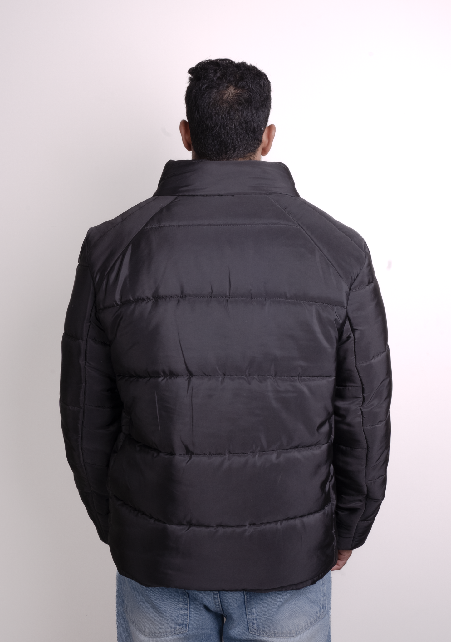 Exile Essential Black Puffer