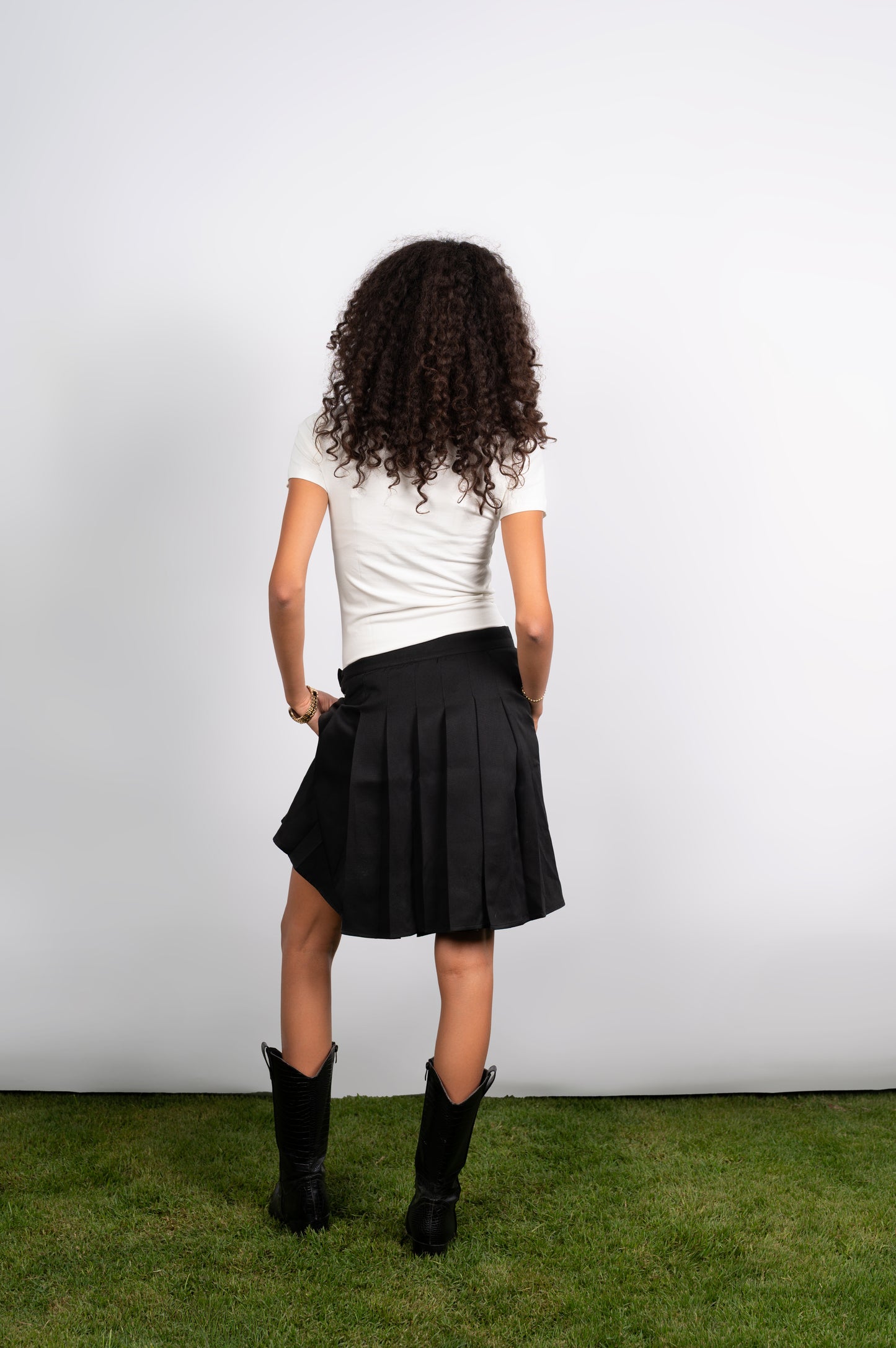 Twirl Skirt (Black)