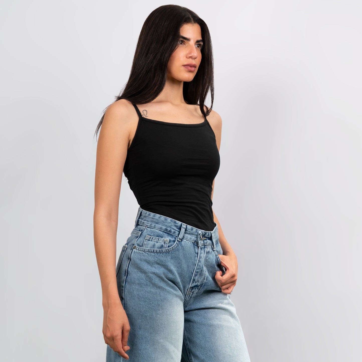 Strap Black Top