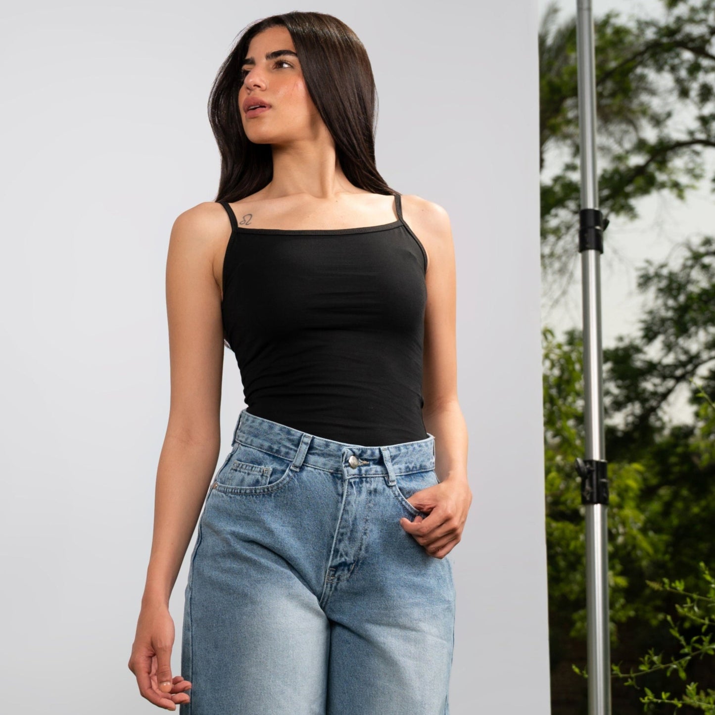 Strap Black Top