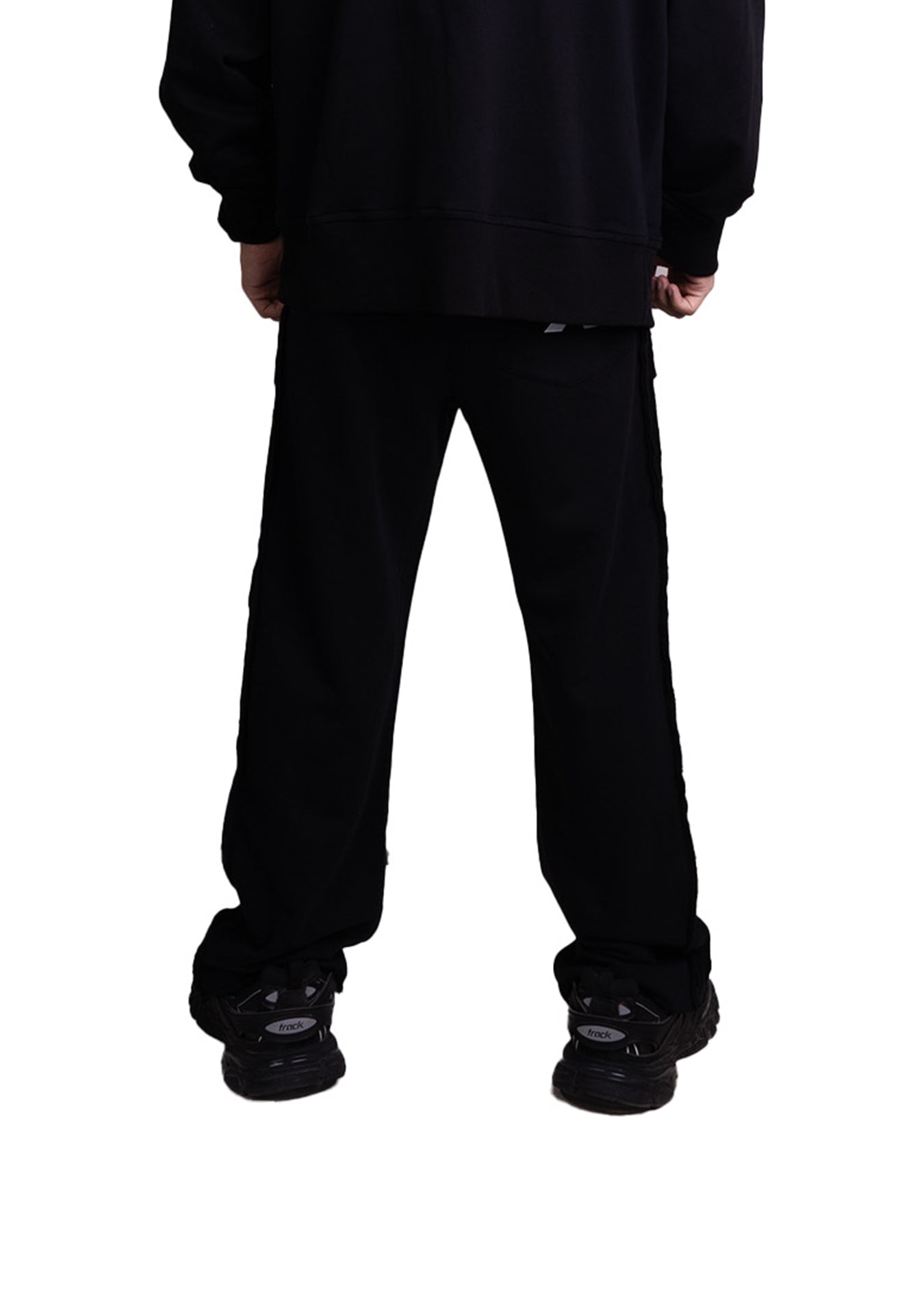 Exile Essential Sweats (Black)