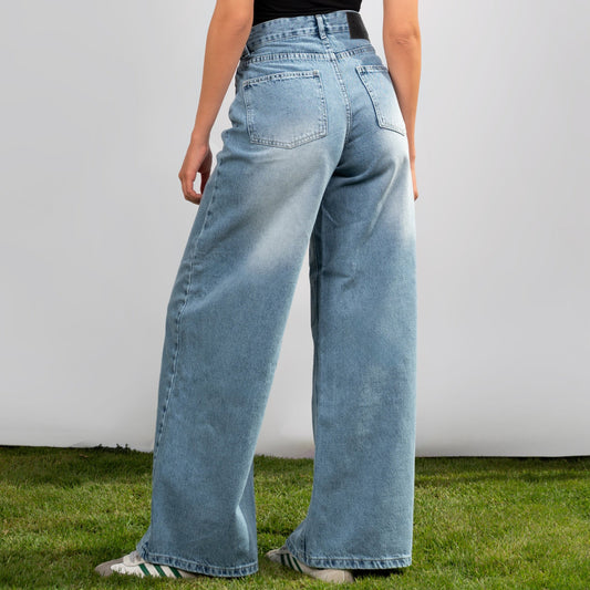 Curve - High Waist Light Blue Denim